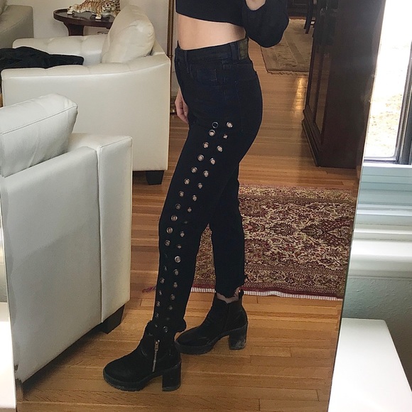 black eyelet jeans - Picture 2 of 3